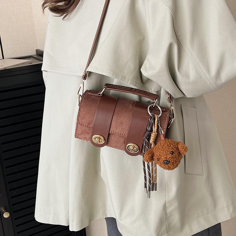 DIY Knitted Bag  Beginner-made - Women Handheld Bags review and price