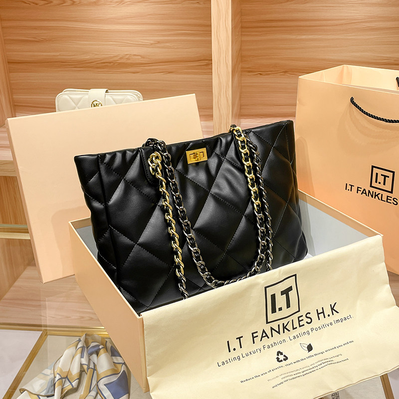 2026 New Hong Kong Quilted Tot - Women Bags Jw Pei review and price